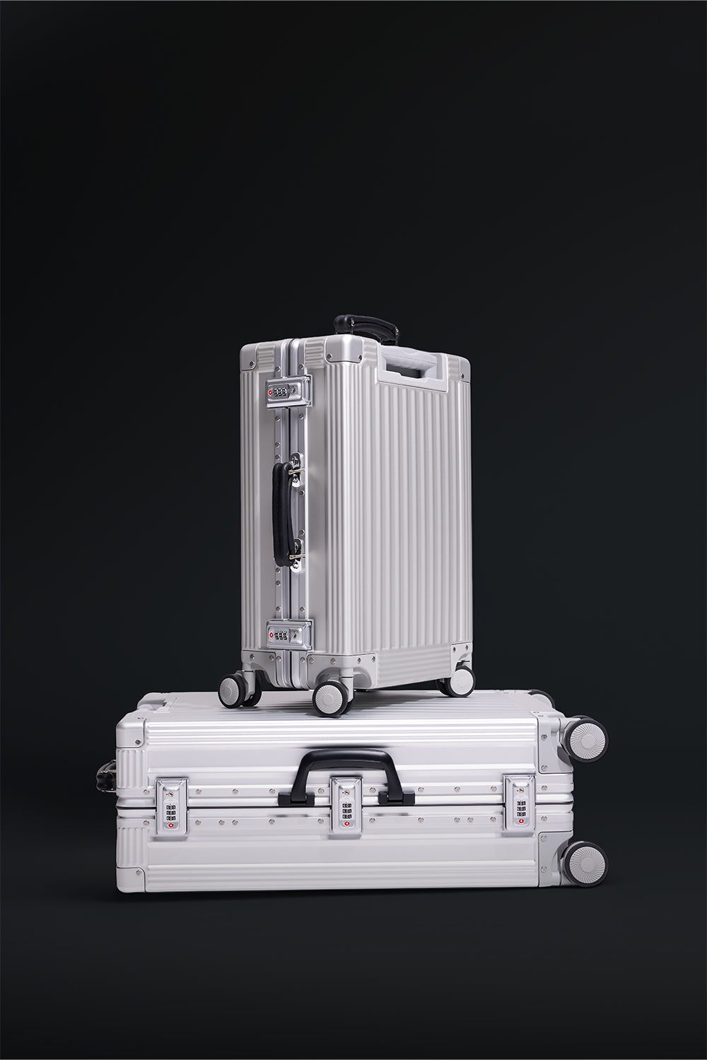 Gatesix Cabin + Check-in Travel Set