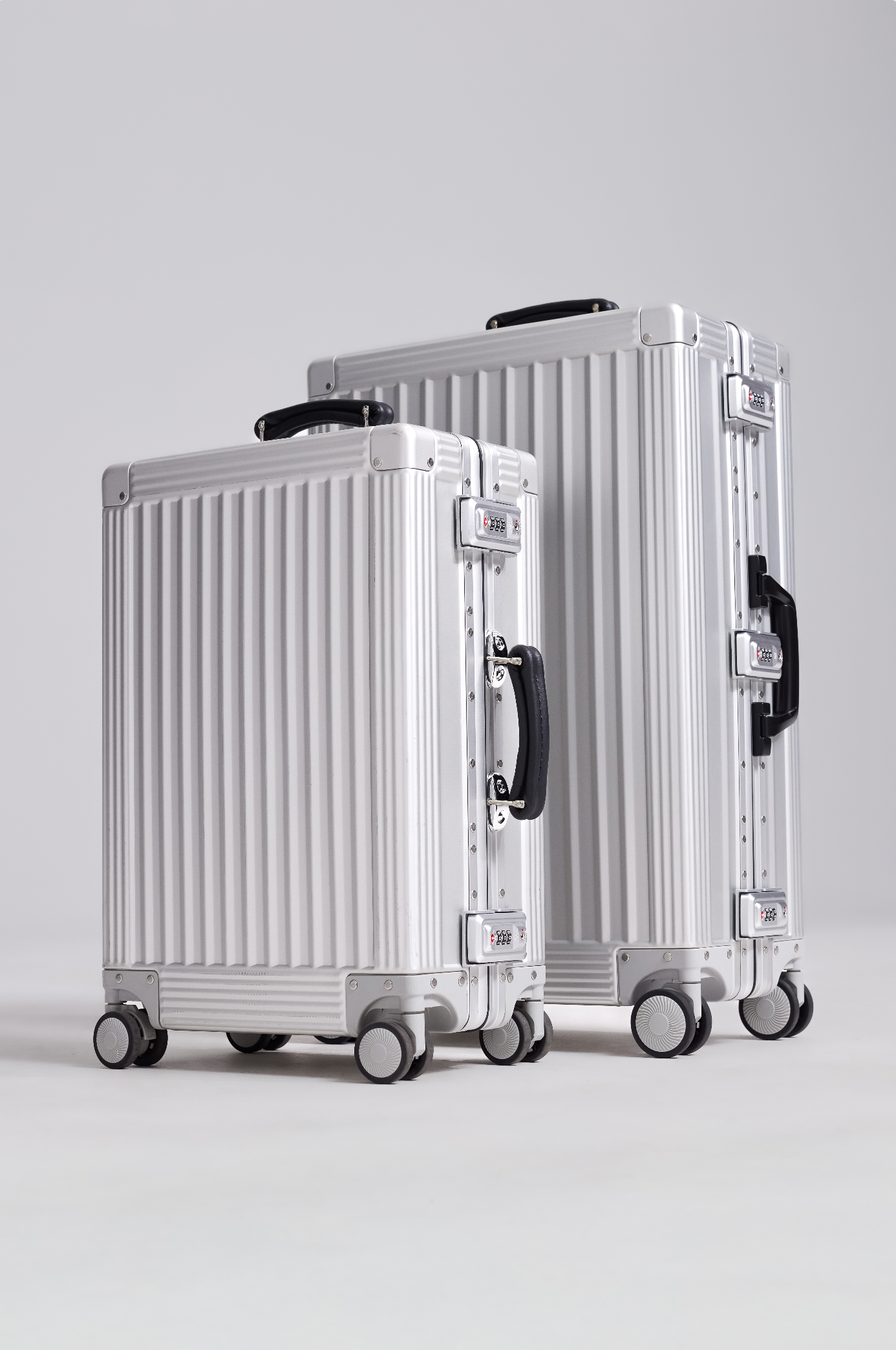 Gatesix Cabin + Check-in Travel Set